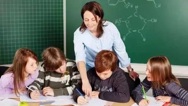 教育经典故事：汤普森夫人和她的学生