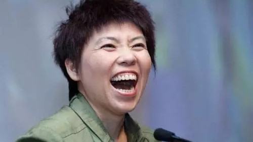 “邓亚萍”一个被政权树起来愚弄人民的『偶像』