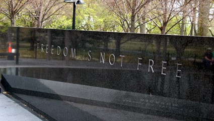 林达：朝鲜战争纪念碑前的沉思