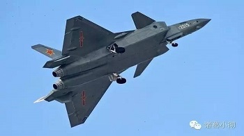 【组图】中国引以为傲的歼20战机现重大缺陷