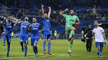 欧冠联赛H组布冯扑点夸德拉多小角度爆射 尤文1-0