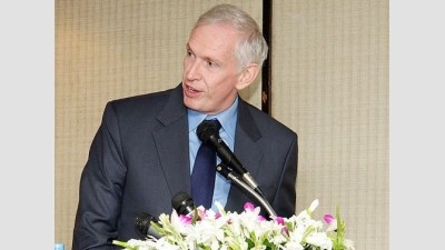 美国在台协会宣布莫健为理事主席