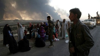 伊拉克攻击摩苏尔 数千居民逃离战火