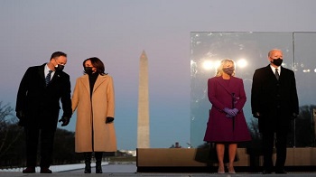 世界聚焦华盛顿 拜登、哈里斯宣誓就任美国正副总统