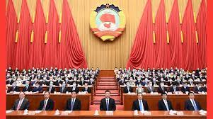 中国两会雄心勃勃不再，保住增长是关键