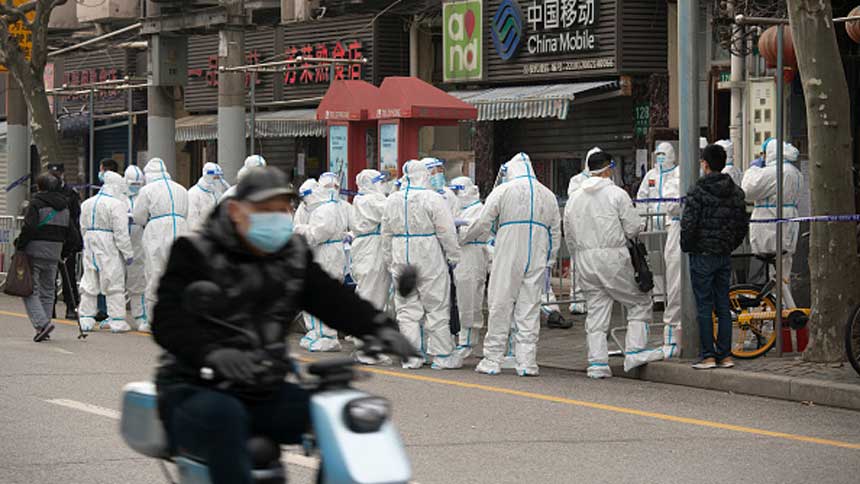 新冠感染迅速攀升 中国最大城市上海宣布全面封城