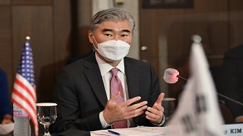 平壤频繁试射导弹之际，美朝鲜问题特使抵达首尔访问