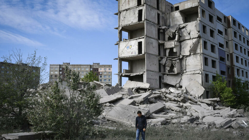 达沃斯一“老人智囊团”中基辛格暗示乌克兰割地求和 遭泽连斯基痛批