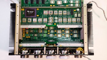 随着俄罗斯导弹袭击乌克兰，西方技术仍在流动