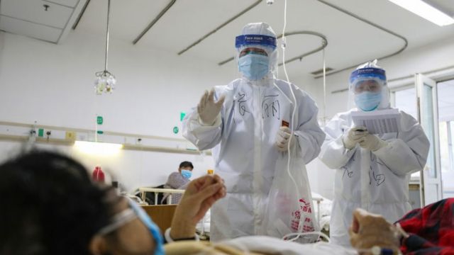 数据分析：中国每日百万人染疫、数千人死亡