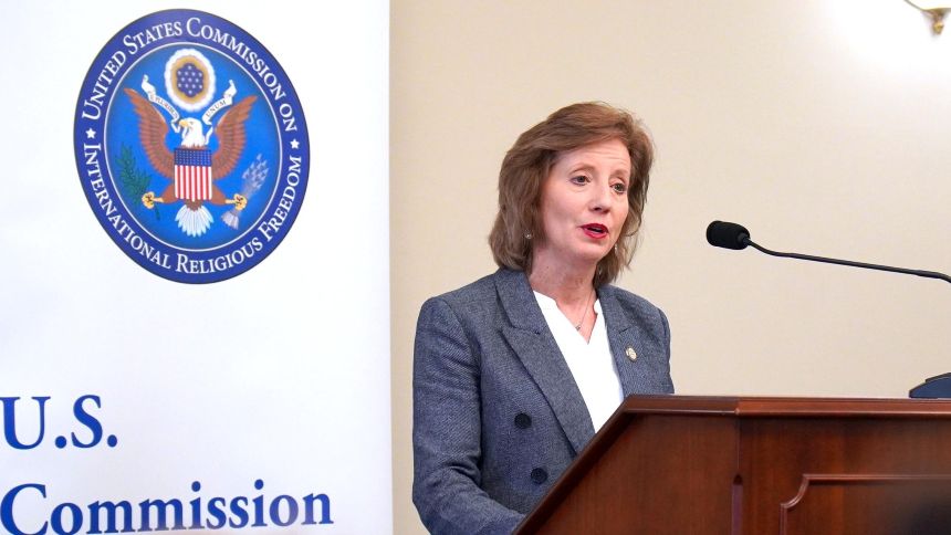 美国宗教自由报告：中共严重侵犯宗教信仰自由