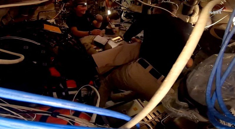 阿提米絲2號太空人返航　感性發言「全人類是一體」