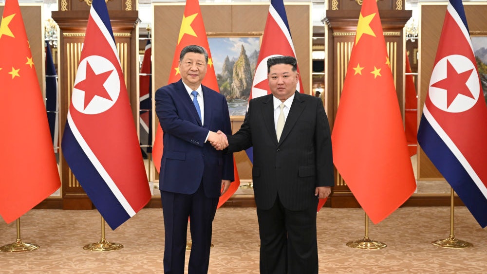 习近平时隔七年再访朝鲜：要加强战略沟通和协调配合